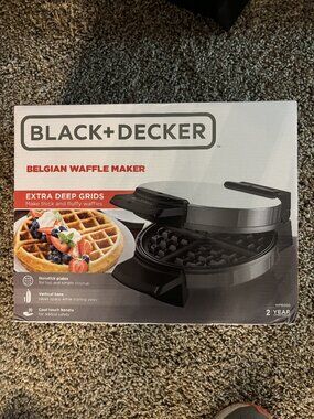Black & Decker Waffle Iron NEW